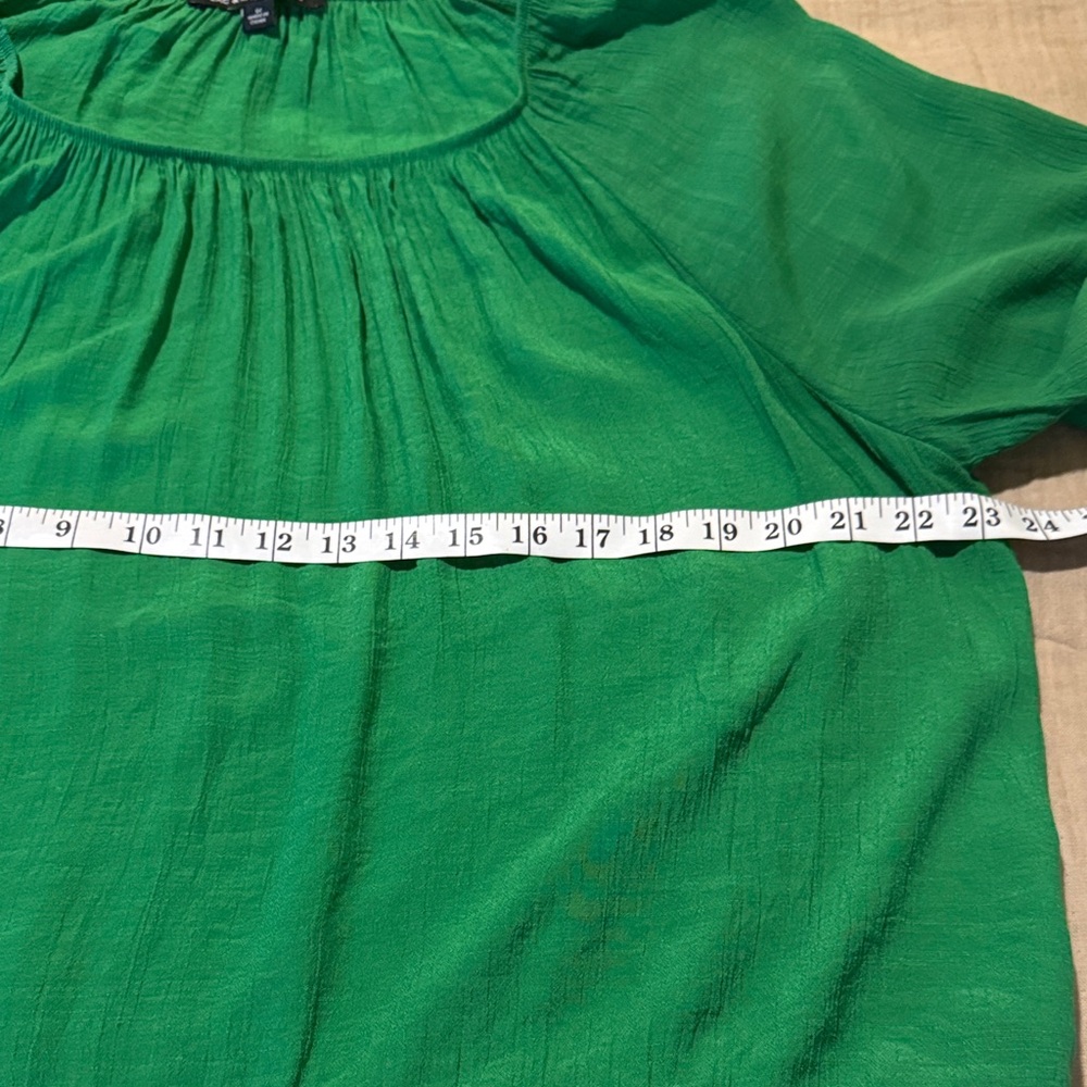 Kelly Green Women's Top with Sleeve & Hem Ruffle - 1X / XL - So Vibrant! - Picture 8 of 11